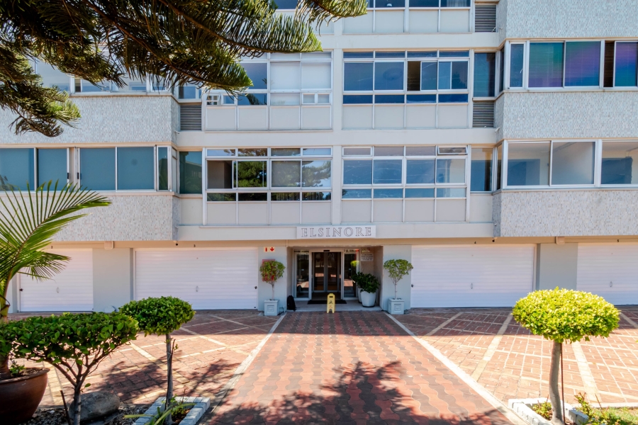 3 Bedroom Property for Sale in Bantry Bay Western Cape